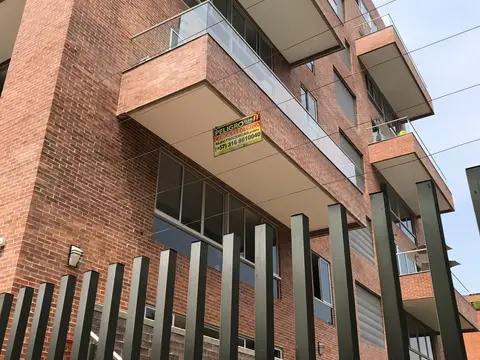 Cerca perimetral Castropol Plaza